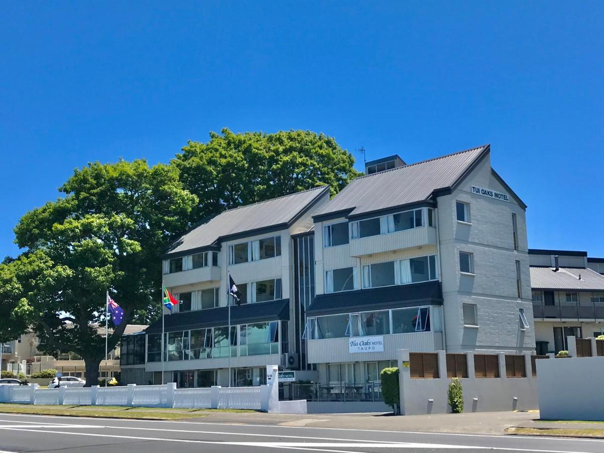 Tui Oaks Motel Taupo Ngoại thất bức ảnh