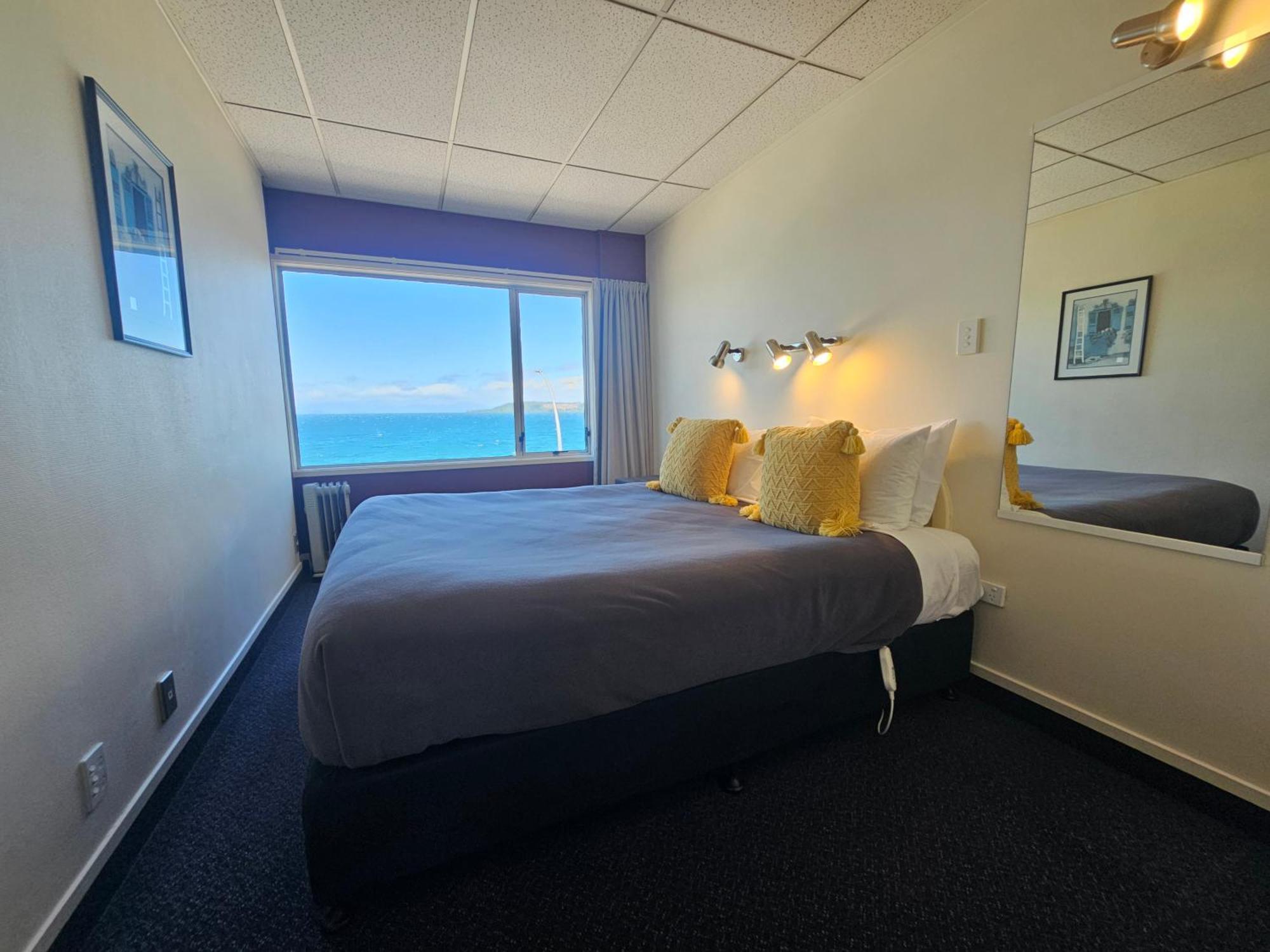 Tui Oaks Motel Taupo Ngoại thất bức ảnh