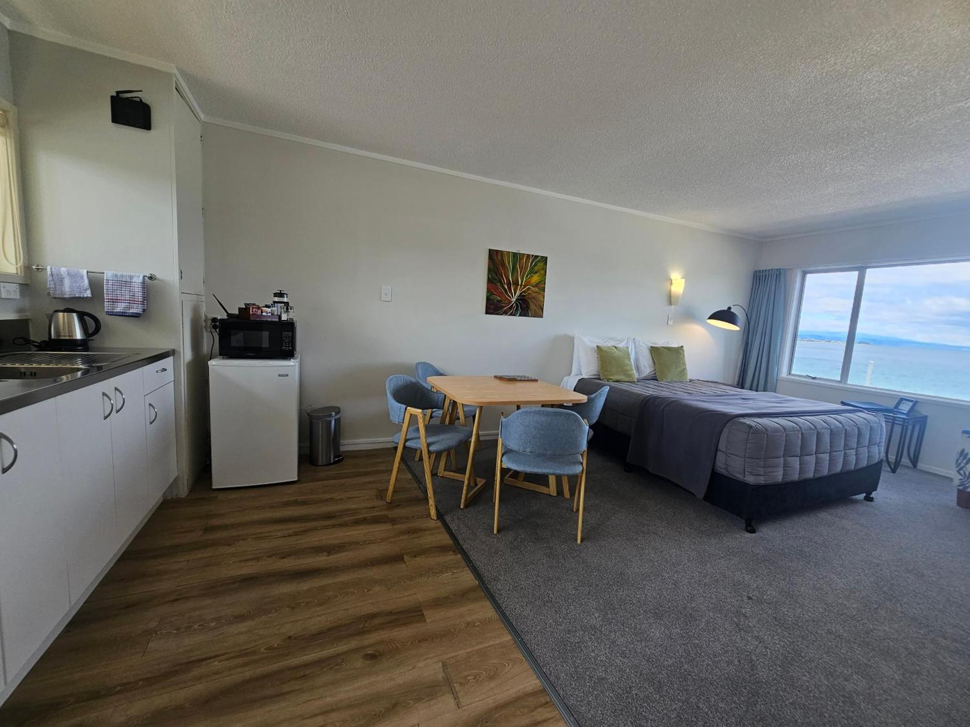Tui Oaks Motel Taupo Ngoại thất bức ảnh