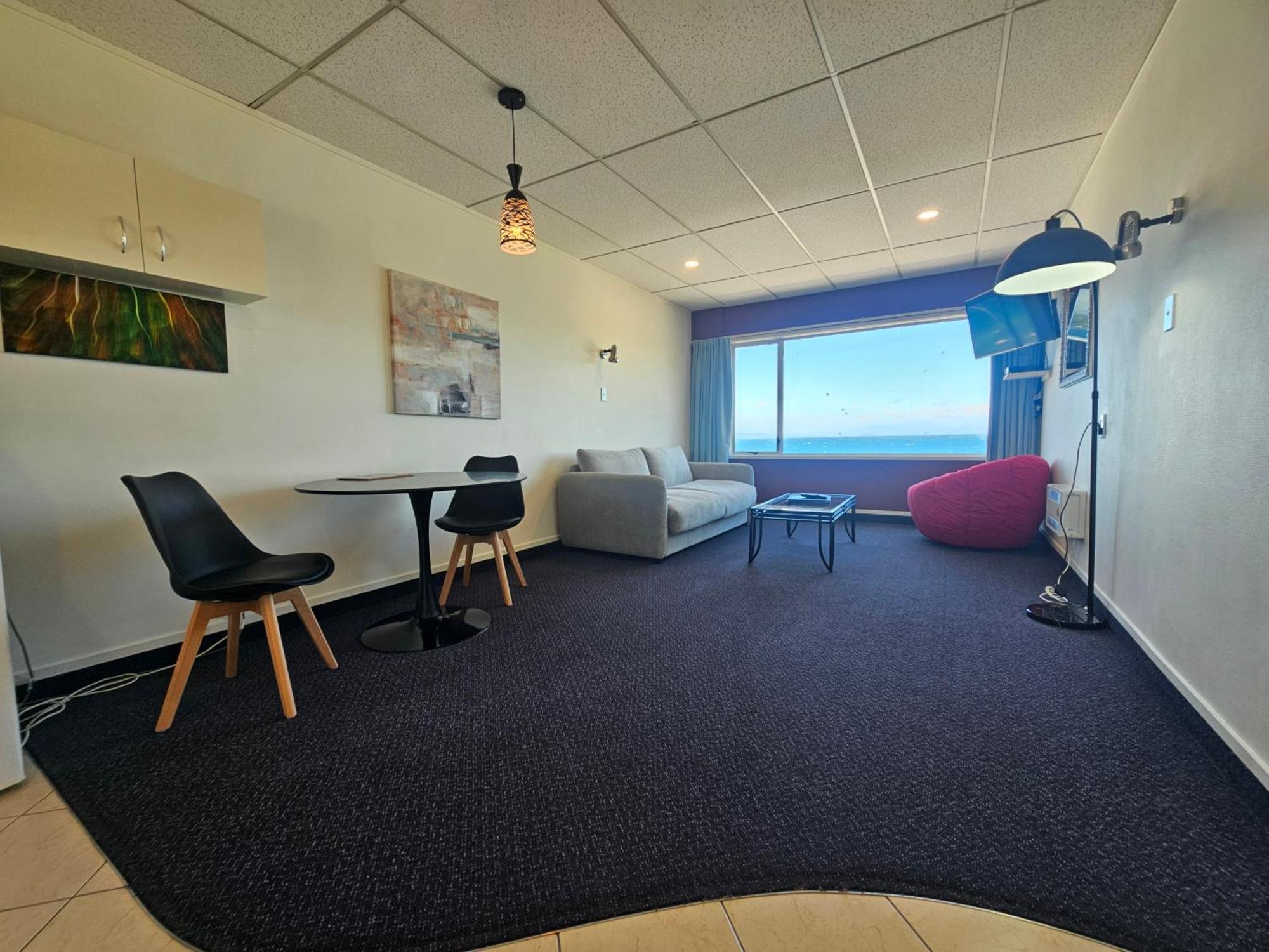 Tui Oaks Motel Taupo Ngoại thất bức ảnh