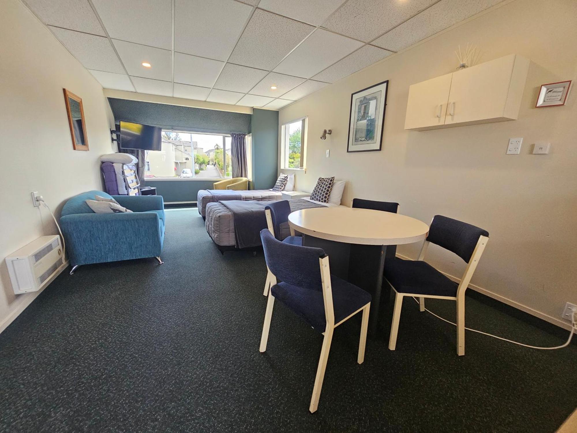 Tui Oaks Motel Taupo Ngoại thất bức ảnh